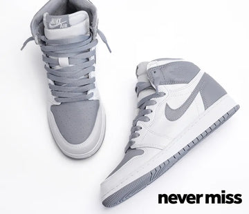 GS Nike Air Jordan 1 High OG 'Stealth White'